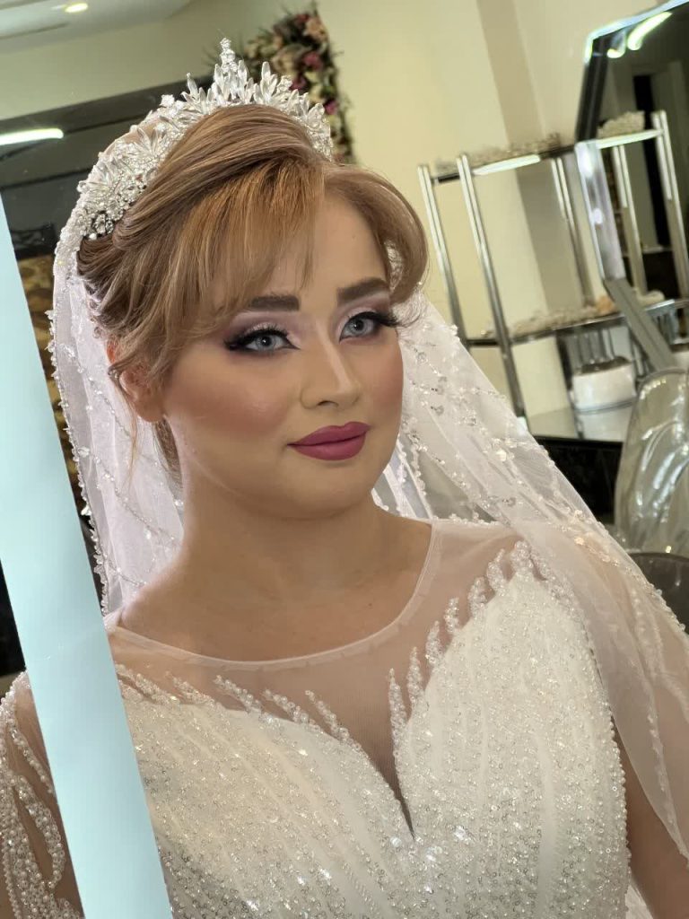 خدمات عروس در جمهوری