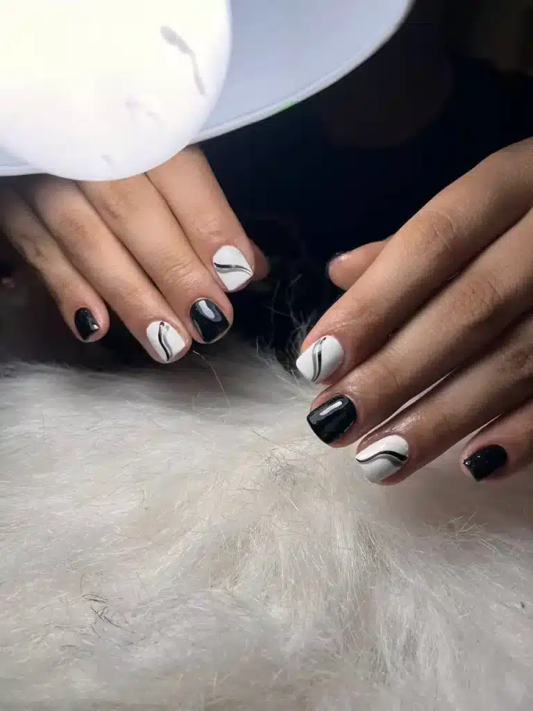 خدمات کاشت ناخن در نواب